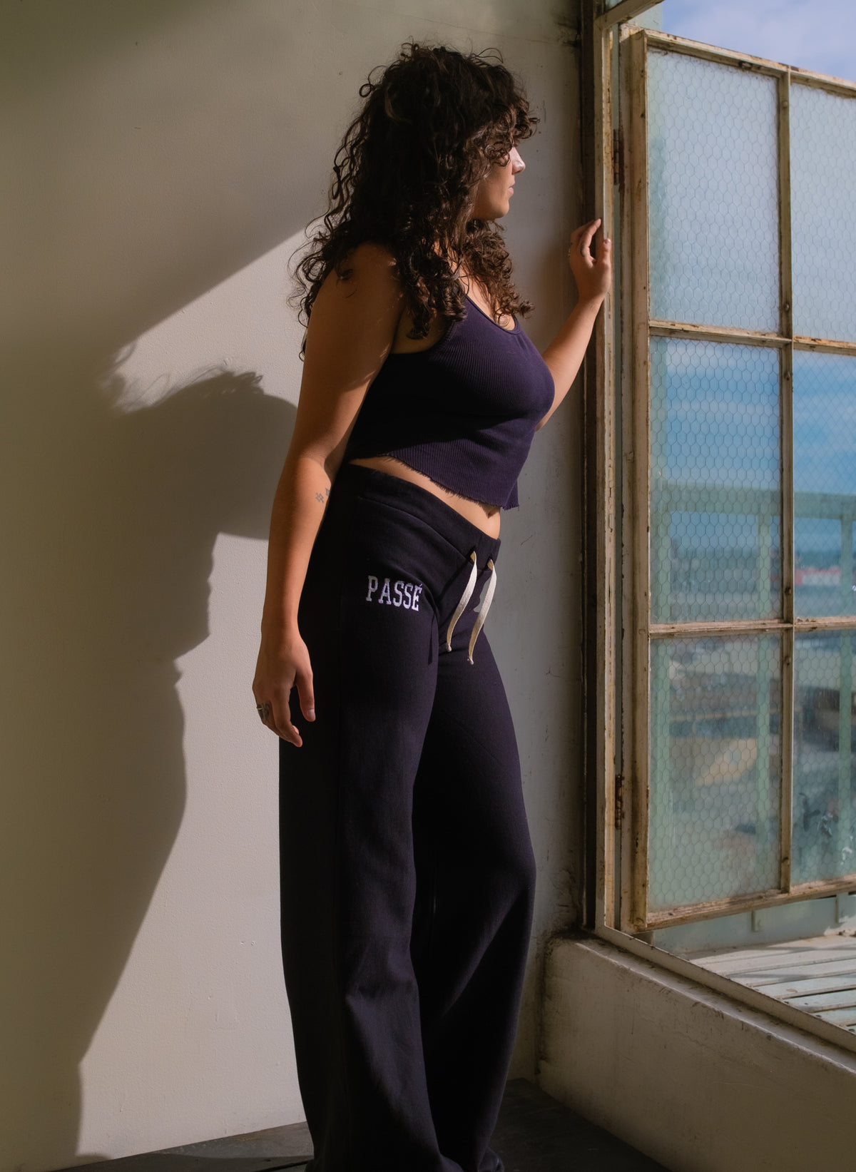 University Low-Rise Sweatpants "alyssa cut"